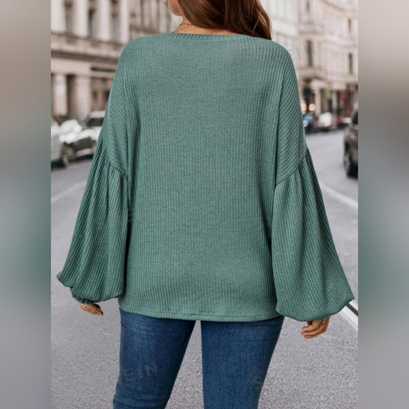 SHEIN Curve 3XL green sweater large sleeves plus size - Picture 3 of 6